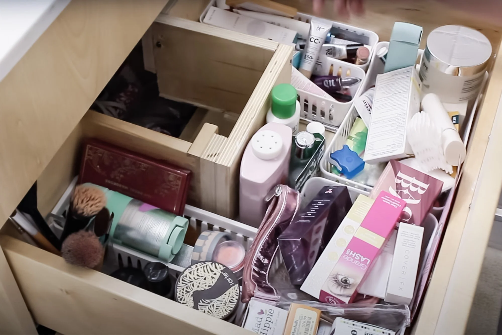 Como organizar los best sale cajones del baño